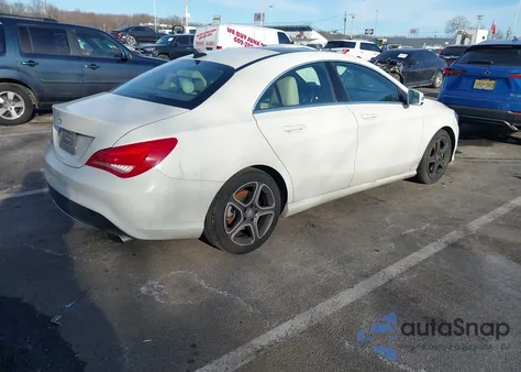 2014 Mercedes-Benz Cla 250 z USA, uszkodzony, nr VIN WDDSJ4EB0EN053692